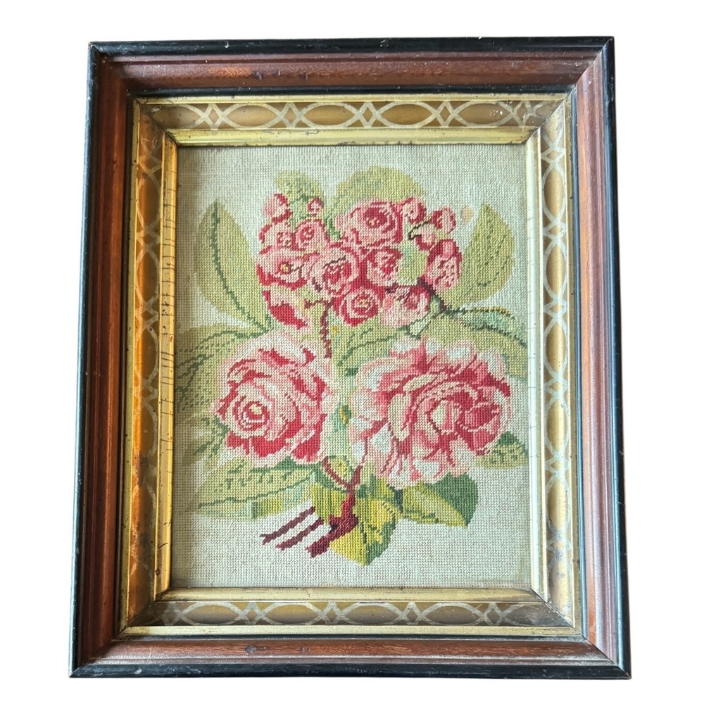Vintage Framed Needlepoint Floral Rose Bouquet Gold Gilt Wood Frame 11.5x9.5